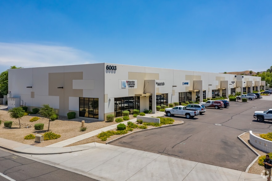 6003 S 40th St, Phoenix, AZ for lease - Building Photo - Image 1 of 6