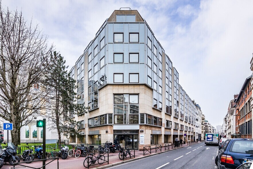 116-118 Rue Jules Guesde, Levallois-Perret for lease - Primary Photo - Image 1 of 3