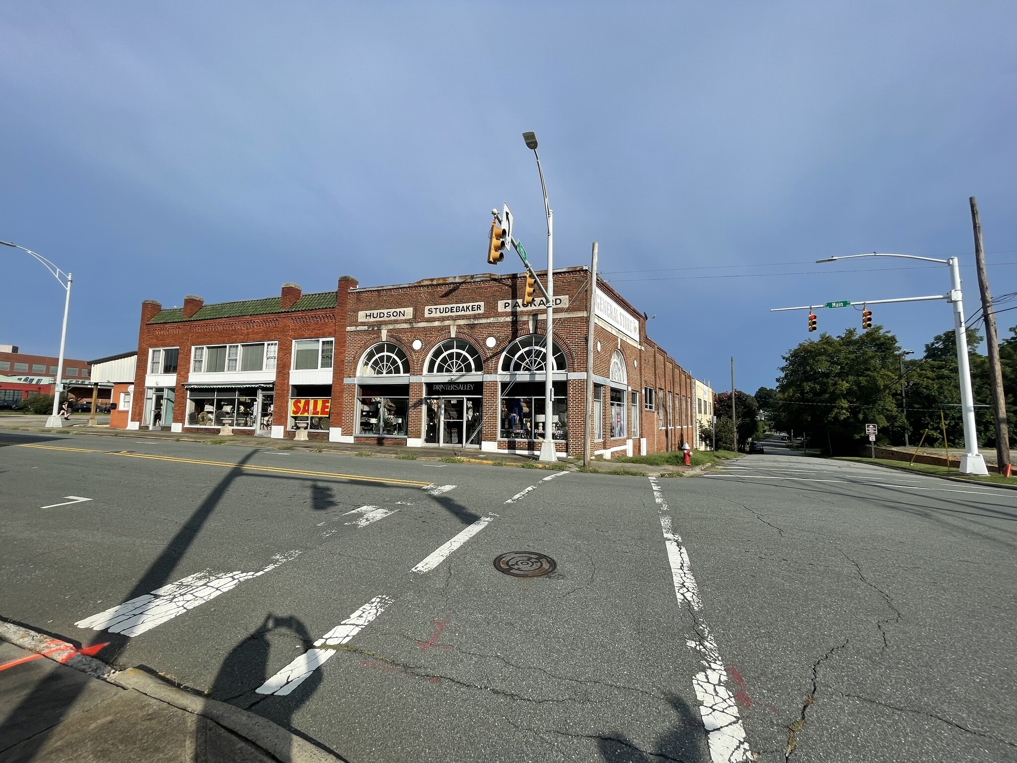 736 S Main St, Burlington, NC for sale Building Photo- Image 1 of 56