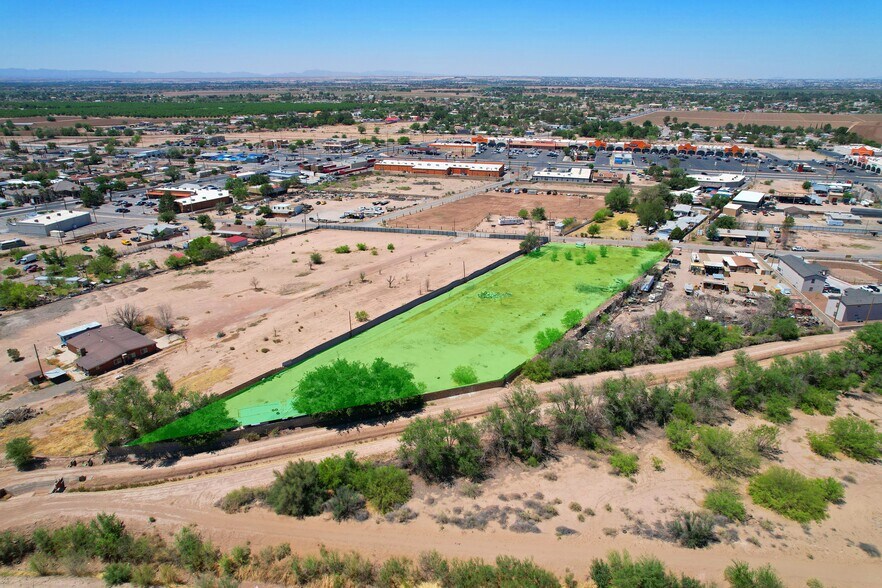 10719 Horn Cir, Socorro, TX à vendre - Photo du bâtiment - Image 2 de 6