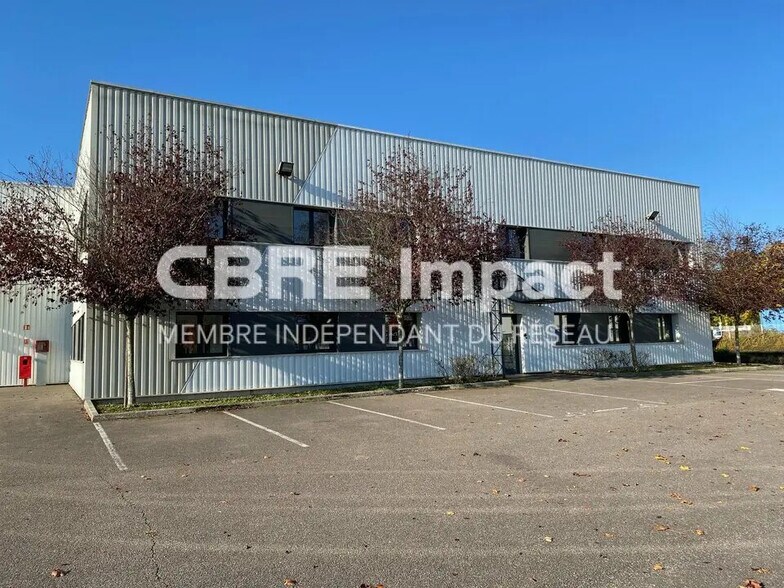 Flex in Longvic for lease - Building Photo - Image 2 of 12