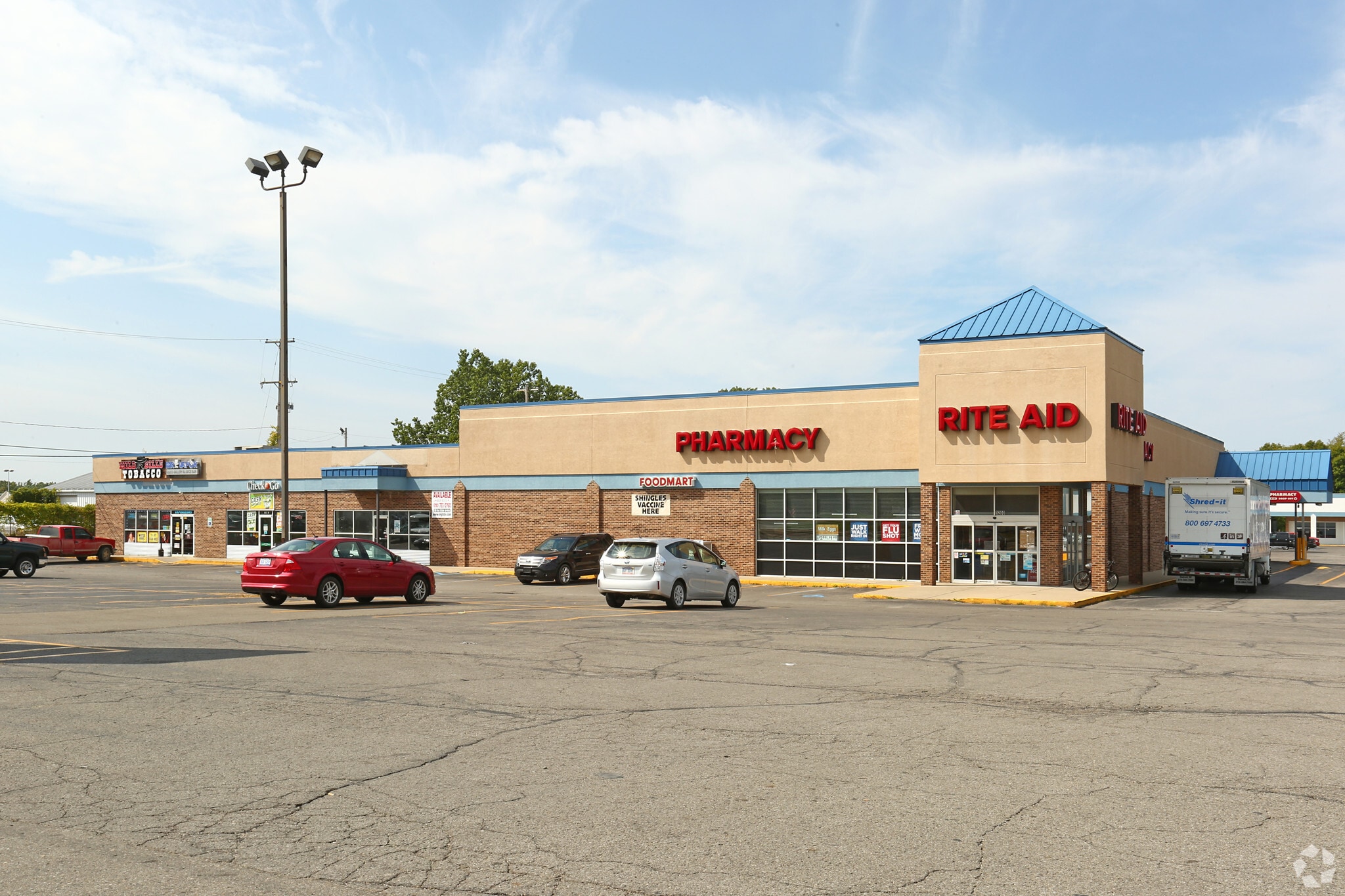 Southland Plaza portfolio of 2 properties for sale on LoopNet.ca Building Photo- Image 1 of 3