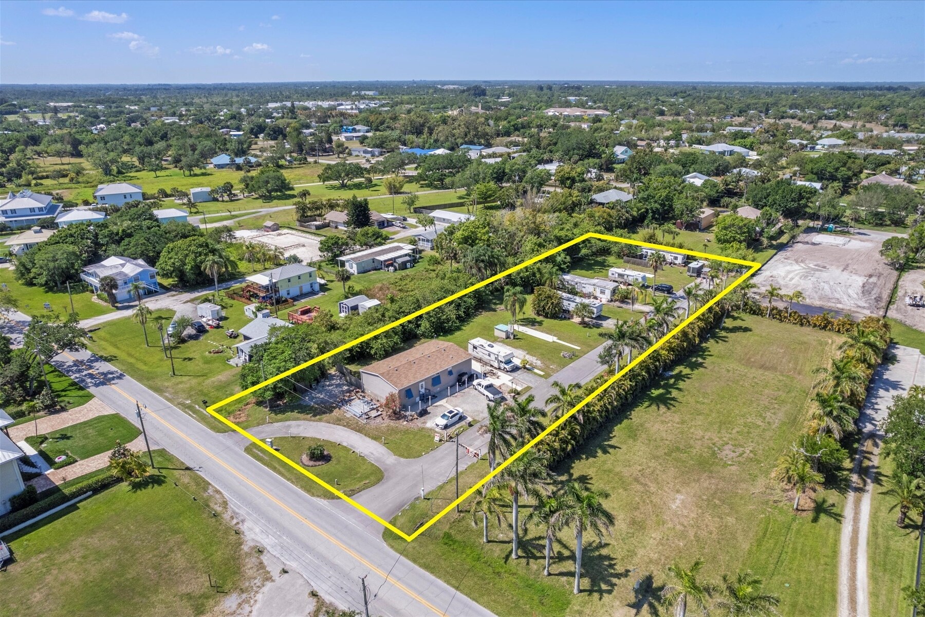 13395 N Indian River Dr, Sebastian, FL à vendre Photo principale- Image 1 de 6