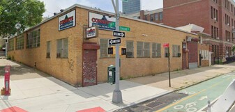 3905 Crescent St, Long Island City NY - Entrepôt