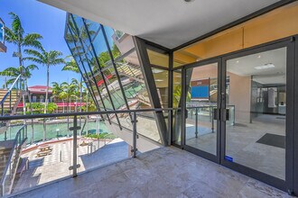 7100 W Camino Real, Boca Raton, FL for lease Building Photo- Image 2 of 32