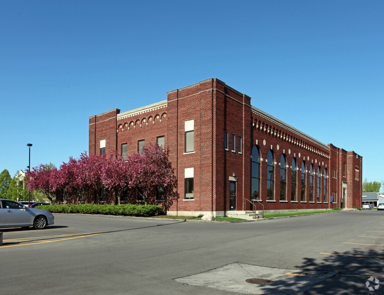 7445 Allen Rd, Allen Park, MI à louer - Photo du bâtiment - Image 3 de 3