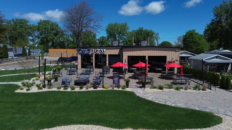 2330 River Ave, Sandusky, OH à vendre - Vidéo sur l’inscription commerciale - Image 2 de 30