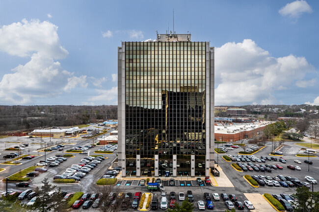 Plus de détails pour 7500 Greenway Center Dr, Greenbelt, MD - Plusieurs types d'espaces à louer