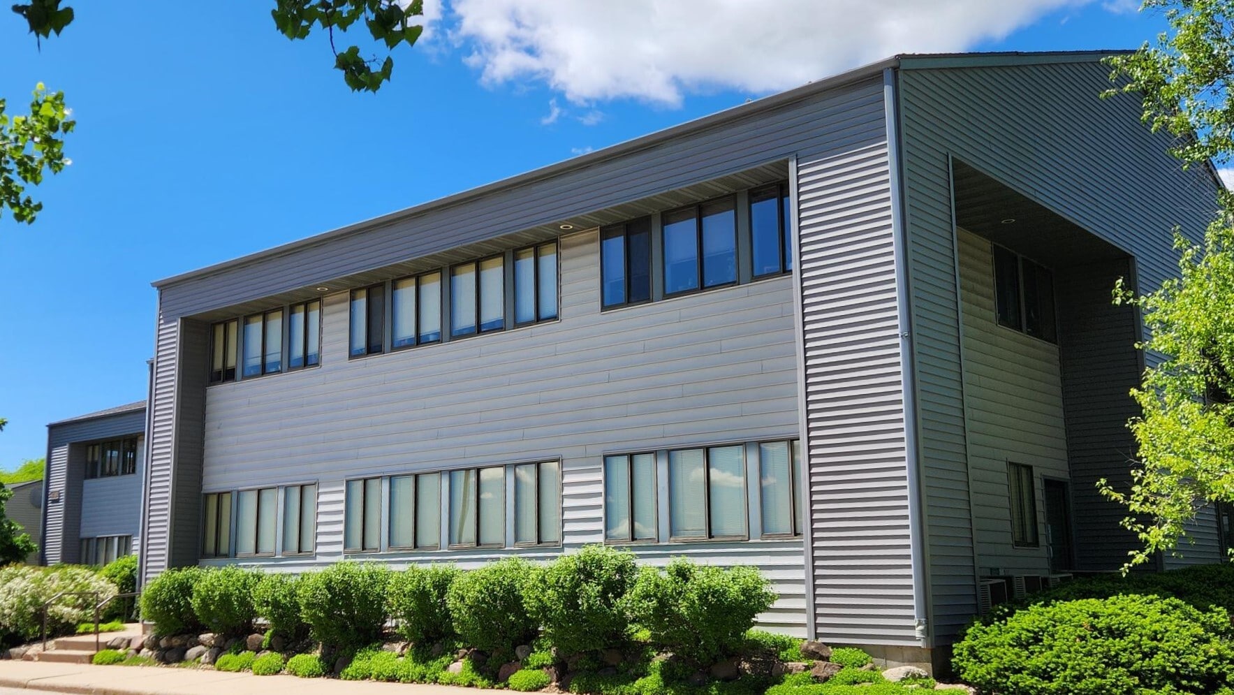 Hayes Road Office Complex portfolio of 2 properties for sale on LoopNet.ca Building Photo- Image 1 of 11