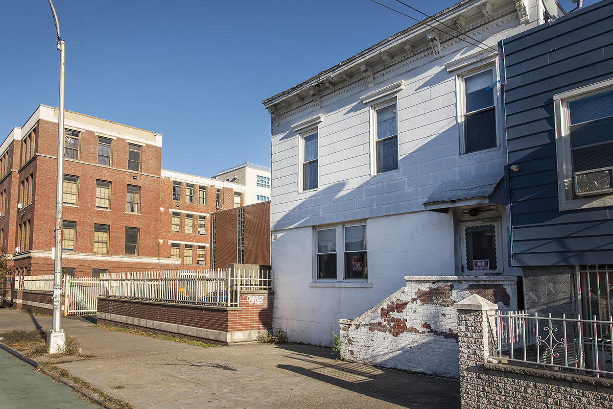 3939 Crescent St, Long Island City, NY for sale Building Photo- Image 1 of 1