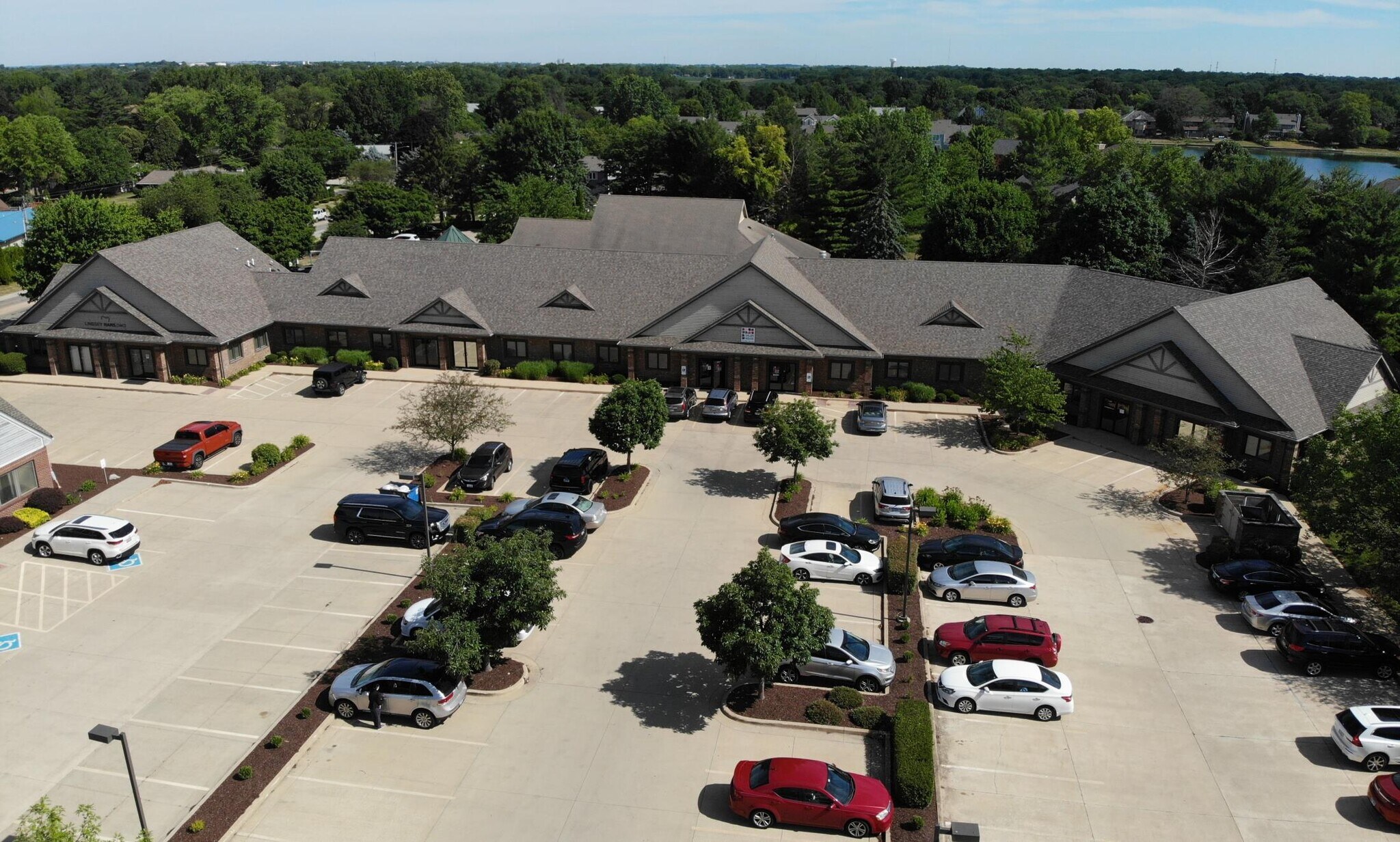2918 Crossing Ct, Champaign, IL for lease Building Photo- Image 1 of 5