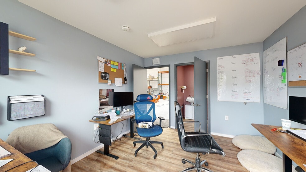 310 Route 9, Waretown, NJ à louer - Numérisation 3D de Matterport - Image 3 de 13