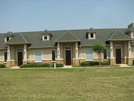 11623 Spring Cypress Rd, Tomball, TX à vendre - Photo du bâtiment - Image 1 de 29