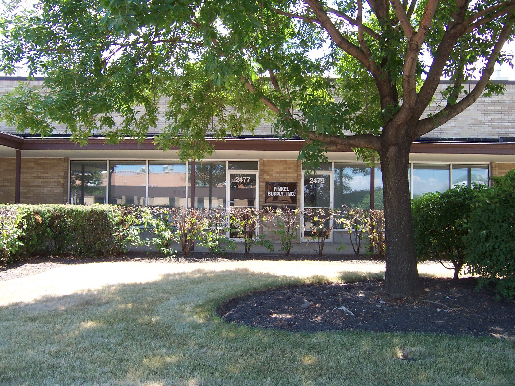2475-2485 Devon Ave, Elk Grove Village, IL for sale Building Photo- Image 1 of 1