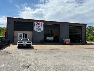 Plus de détails pour 2704 N 291 Hwy, Harrisonville, MO - Industriel à louer