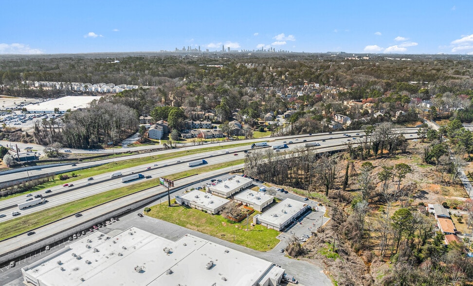 Memorial Drive Medical Office Campus portfolio of 4 properties for sale on LoopNet.ca - Building Photo - Image 2 of 5