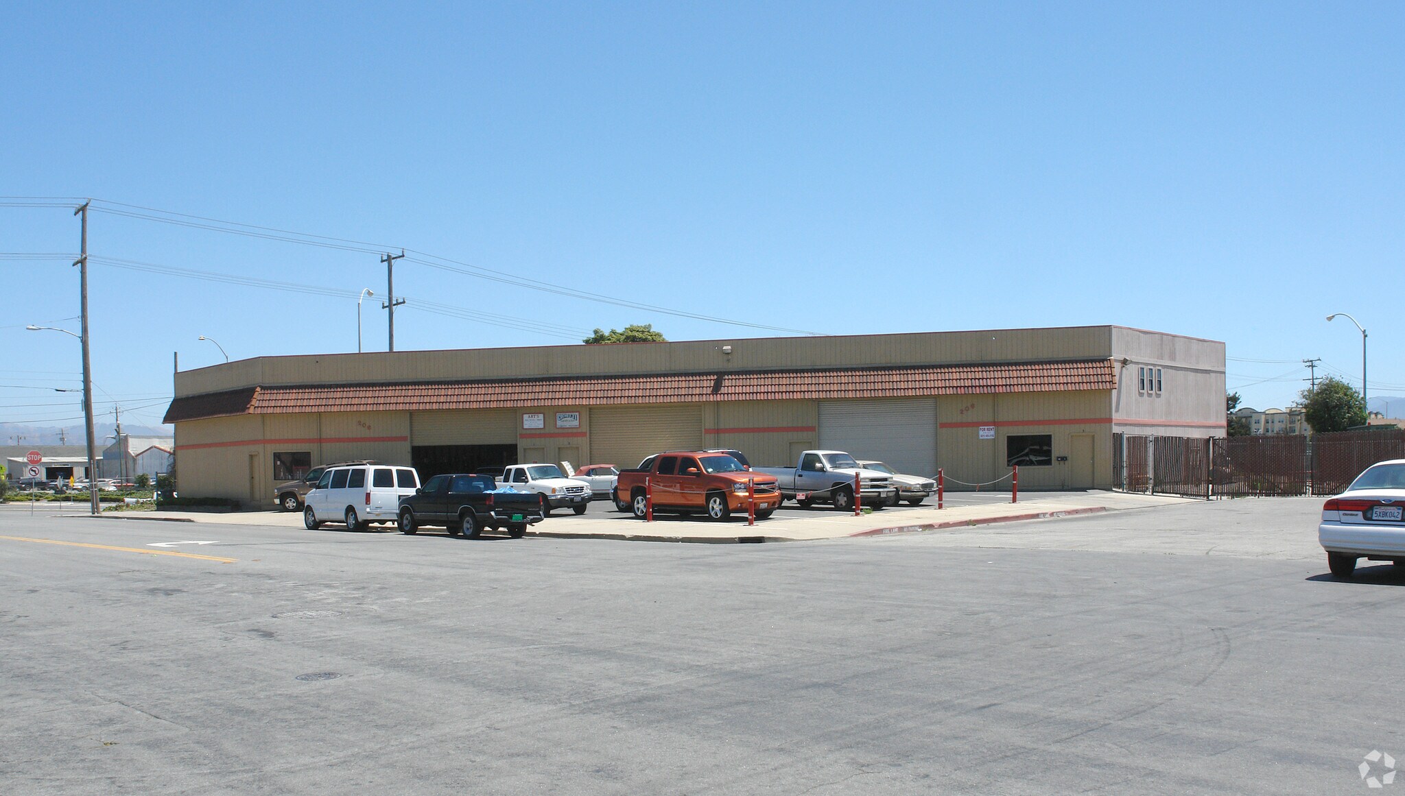 206 E Market Way, Salinas, CA à vendre Photo principale- Image 1 de 1