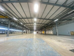 Valley Rd, Wombwell à louer Photo intérieure- Image 2 de 13