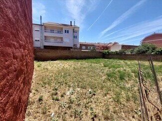 More details for Calle Salvador Madariaga, Villaquilambre - Land for Sale