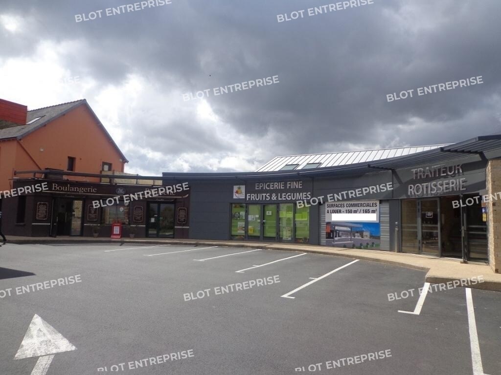 Retail in Pleuven for lease Building Photo- Image 1 of 8