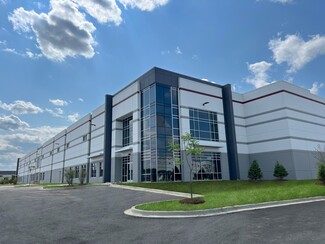 Plus de détails pour 325 Lindsey Ln, Bolingbrook, IL - Industriel à louer