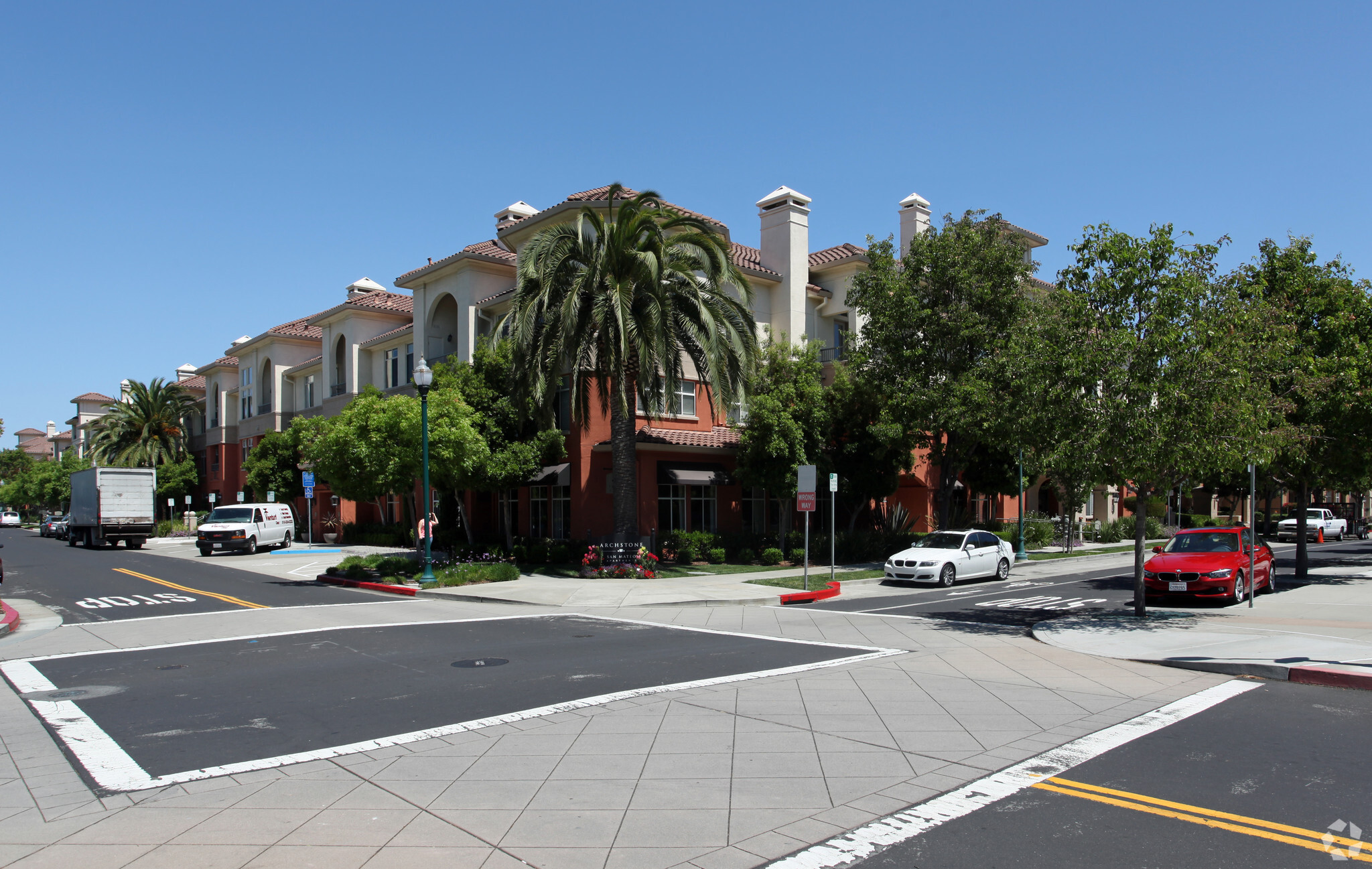 1001-1101 Park Pl, San Mateo, CA à louer Photo principale- Image 1 de 60