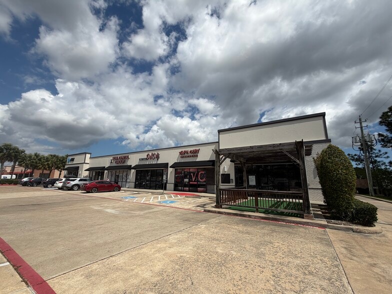 3811 Center St, Deer Park, TX for lease - Building Photo - Image 3 of 14