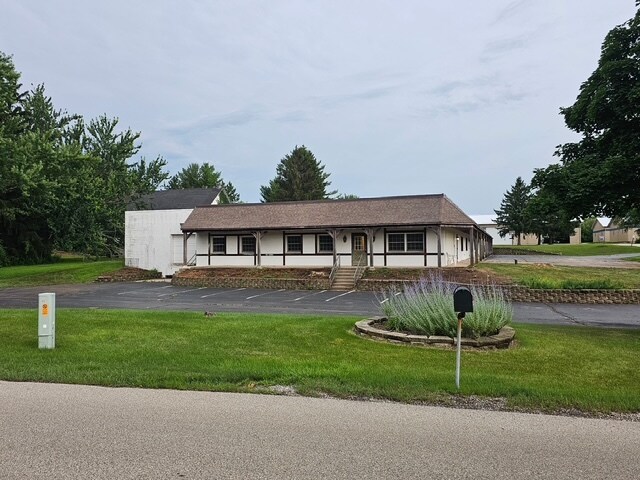 N44W32882 Watertown Plank Rd, Nashotah, WI à louer - Photo du bâtiment - Image 1 de 1
