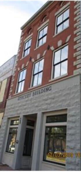 Third and Poplar Street Portfolio portfolio of 6 properties for sale on LoopNet.ca - Building Photo - Image 3 of 6