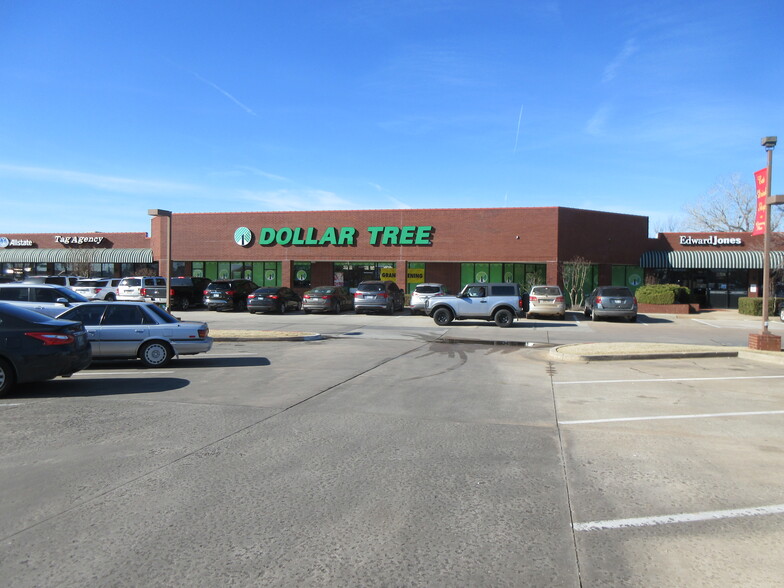 11601-11811 S Western Ave, Oklahoma City, OK for lease - Building Photo - Image 2 of 5