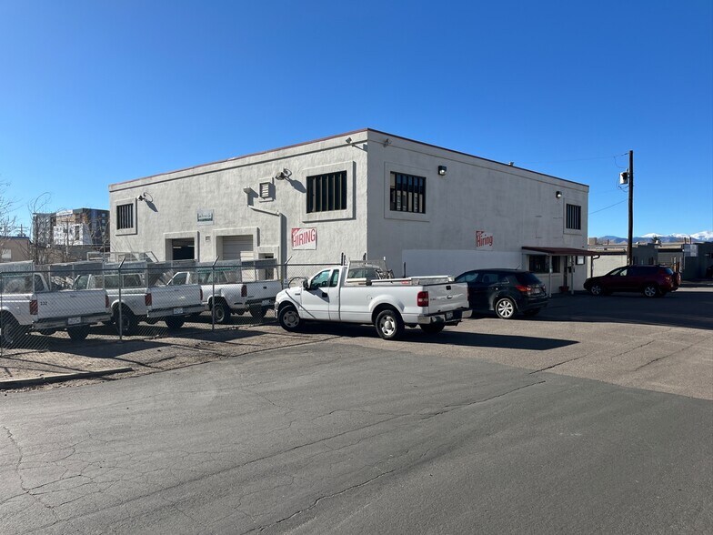1901 S Bannock St, Denver, CO à louer - Photo du bâtiment - Image 3 de 15