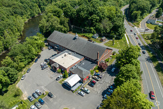 2 Tunxis Rd, Tariffville, CT - aerial  map view