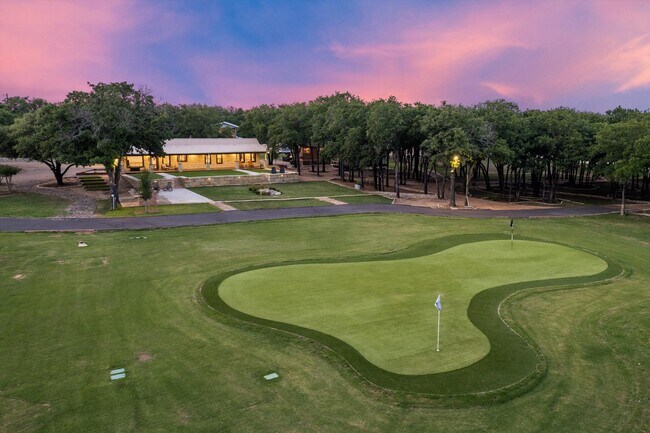 More details for 1000 County Road 904, Joshua, TX - Sports & Entertainment for Sale