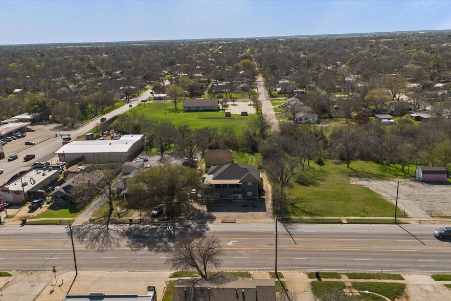 1007 N Main St, Cleburne, TX for sale - Building Photo - Image 3 of 13