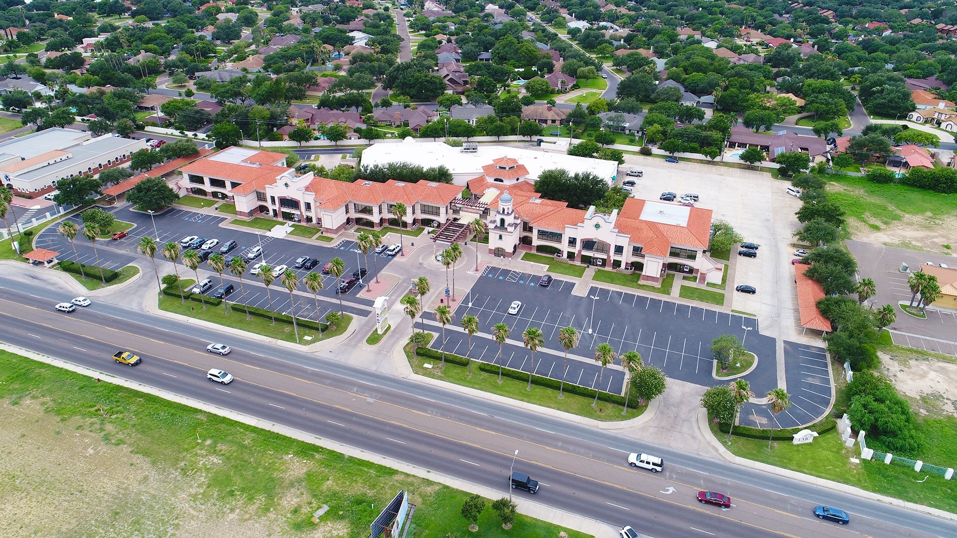 7210 McPherson Rd, Laredo, TX for sale Building Photo- Image 1 of 1