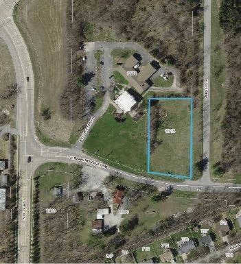 8345 Veterans Memorial Pky, O'Fallon, MO for sale - Building Photo - Image 1 of 3