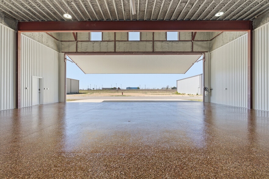 15850 Salado Airport Rd, Salado, TX for sale - Building Photo - Image 2 of 13