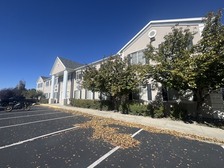 11075 S State St, Sandy, UT for lease - Building Photo - Image 2 of 10
