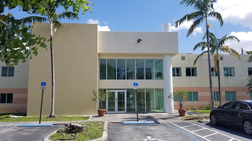 3155 NW 82nd Ave, Miami, FL à vendre - Autre - Image 1 de 1