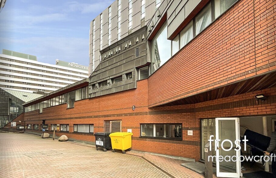 191 Talgarth Rd, Londres à louer - Photo du bâtiment - Image 2 de 3