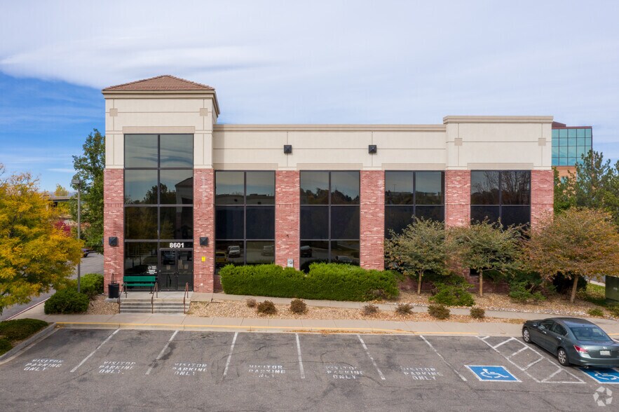 8601 Turnpike Dr, Westminster, CO à louer - Photo du bâtiment - Image 2 de 18