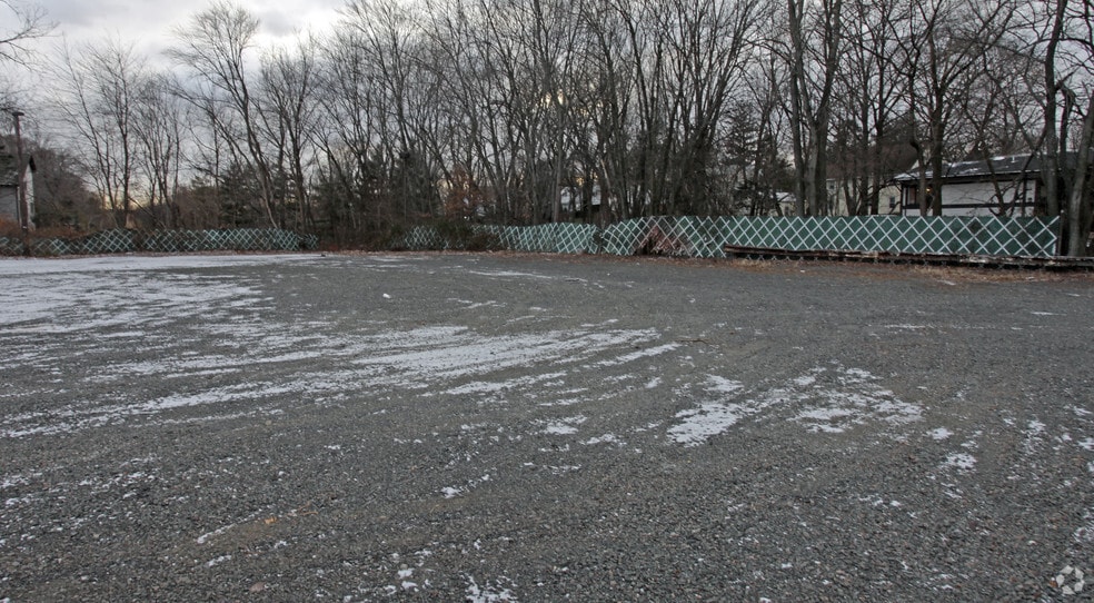 269 Forest Ave, Paramus, NJ for sale - Building Photo - Image 3 of 4