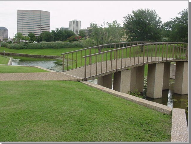 4950 N O'Connor Blvd, Irving, TX à louer - Photo du bâtiment - Image 3 de 16