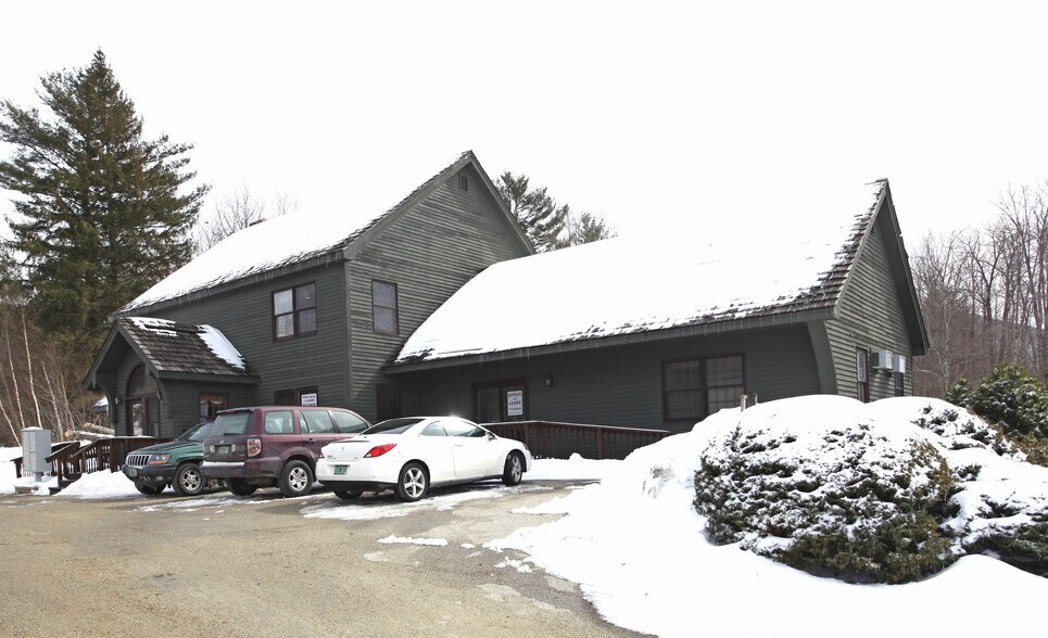734 E US Route 4, Rutland, VT à vendre - Photo du bâtiment - Image 3 de 23