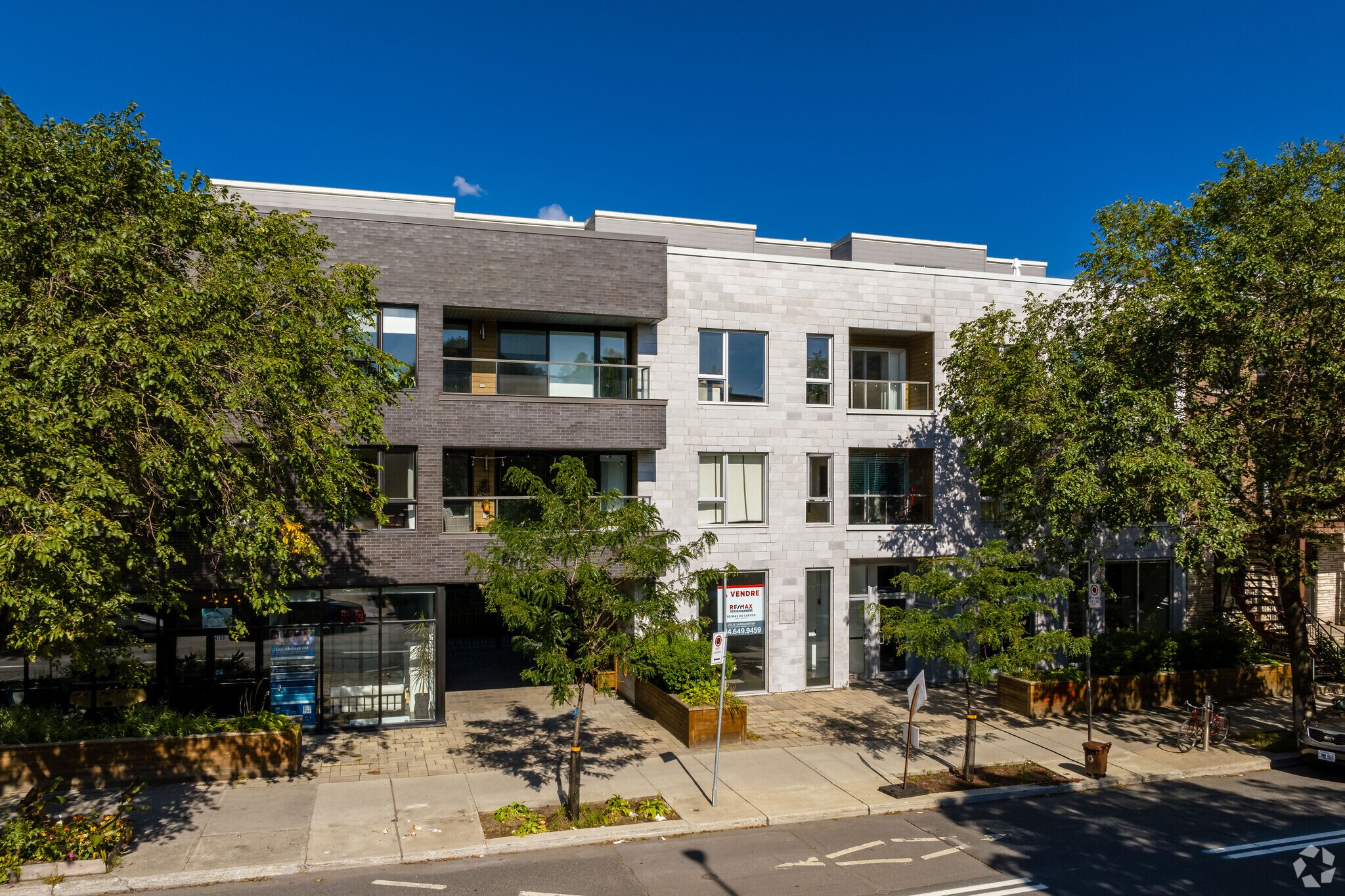 4753-4763 Av Papineau, Montréal, QC à vendre Photo du bâtiment- Image 1 de 1