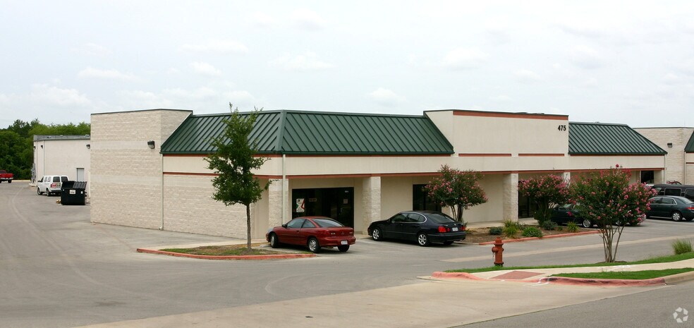 475 Round Rock West Dr, Round Rock, TX à louer - Photo du bâtiment - Image 2 de 6