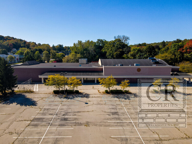 2094 E Main St, Cortlandt Manor, NY for lease - Building Photo - Image 3 of 32