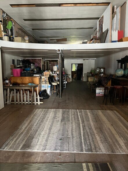 51 N Main St, Eureka, NV à vendre - Photo du bâtiment - Image 3 de 8