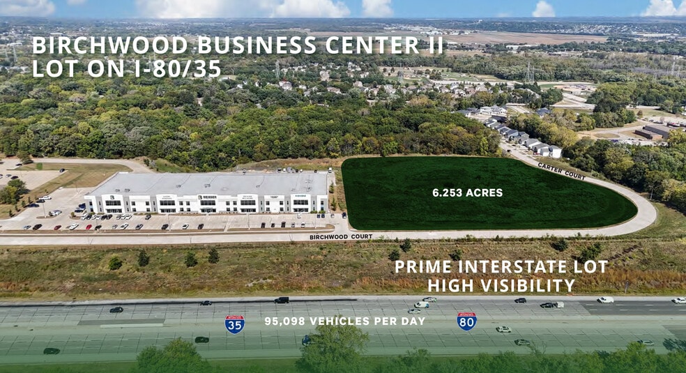 7801 Birchwood Ct, Johnston, IA for sale - Primary Photo - Image 1 of 2