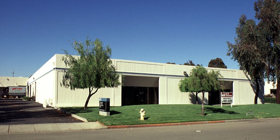 6575 Trinity Ct, Dublin, CA à louer - Photo du bâtiment - Image 2 de 5